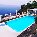 La Piazza 4*