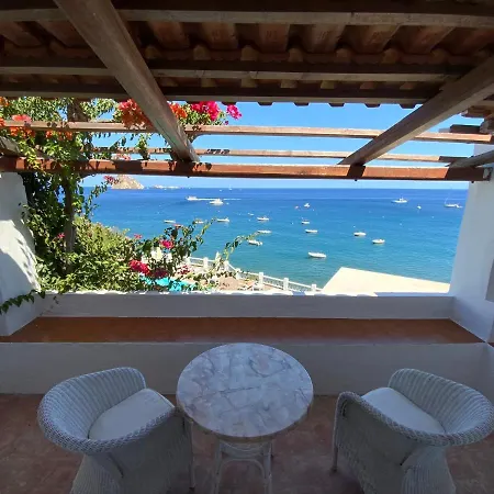 La Piazza Luxury & Hotel