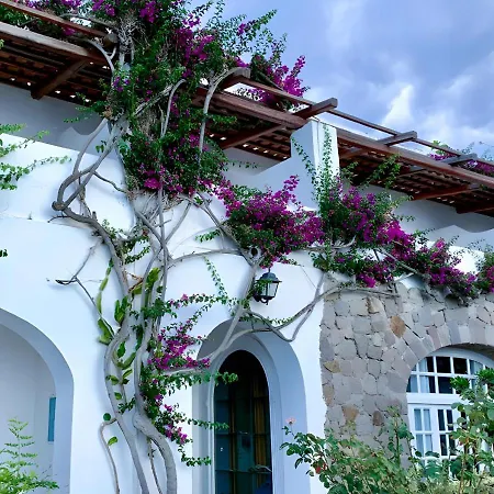 酒店 La Piazza Luxury & 帕纳雷阿