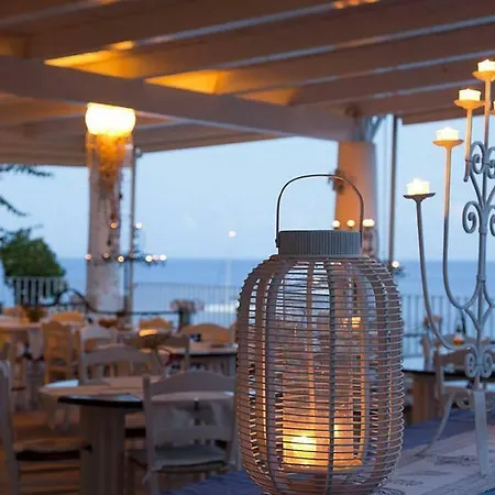 Hotel La Piazza Luxury &