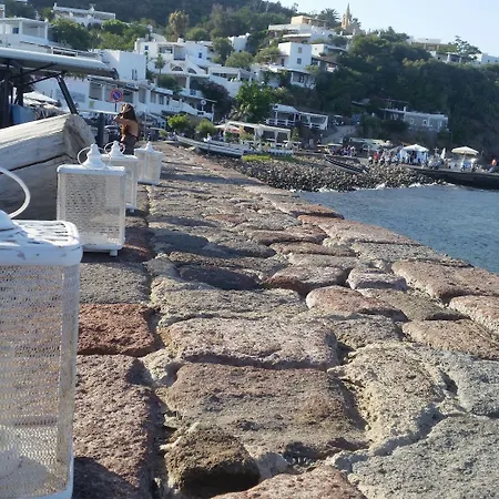 La Piazza Luxury & Hotel Panarea