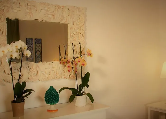 La Piazza Luxury & Hotel