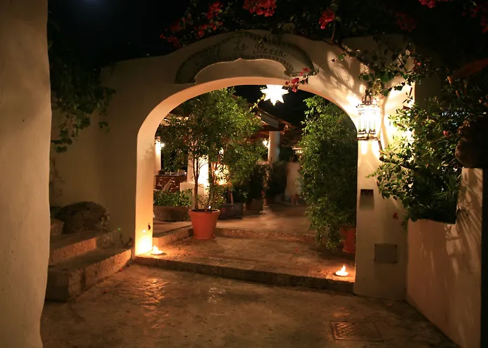 La Piazza Luxury & Hotel