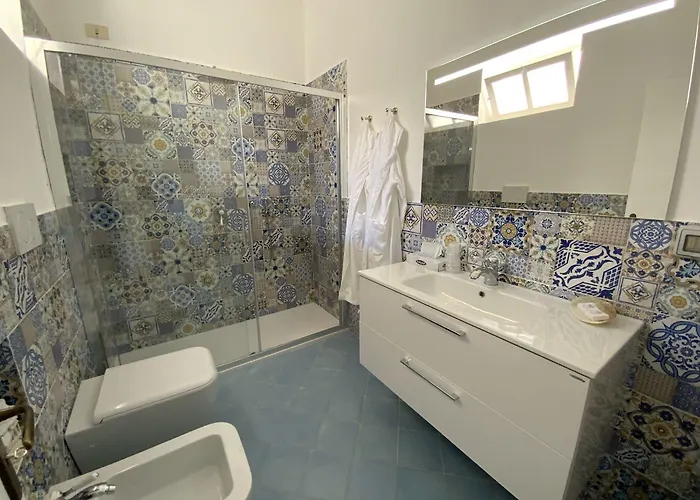 Hotel La Piazza Luxury &