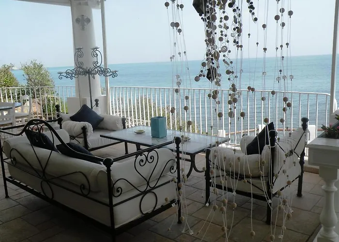 La Piazza Luxury & Panarea