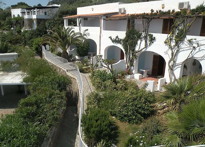 Hotell La Piazza Luxury & Panarea