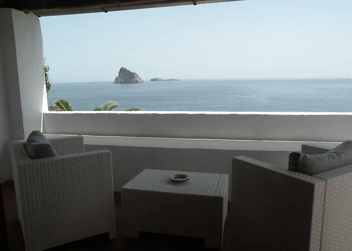La Piazza Luxury & Panarea